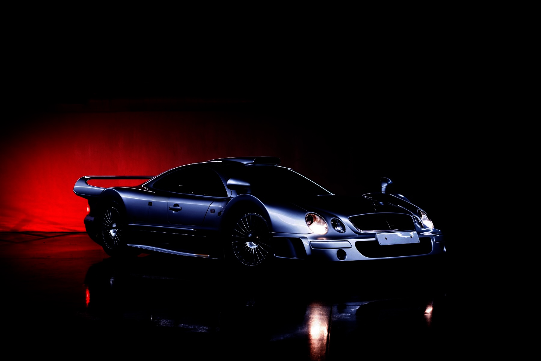 Luxury timepiece hero image